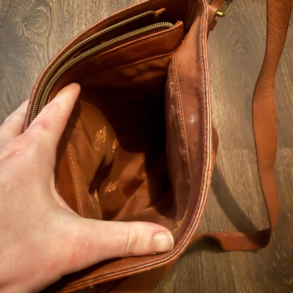 Vintage Fossil leather satchel - Picture 5 of 11